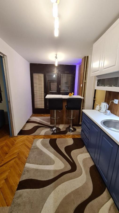 Kingston Apartman Pirot Kültér fotó